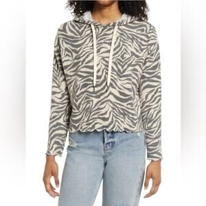 La La Land Creative Co. Women's Long Sleeve Zebra Print Hoodie Medium NWT